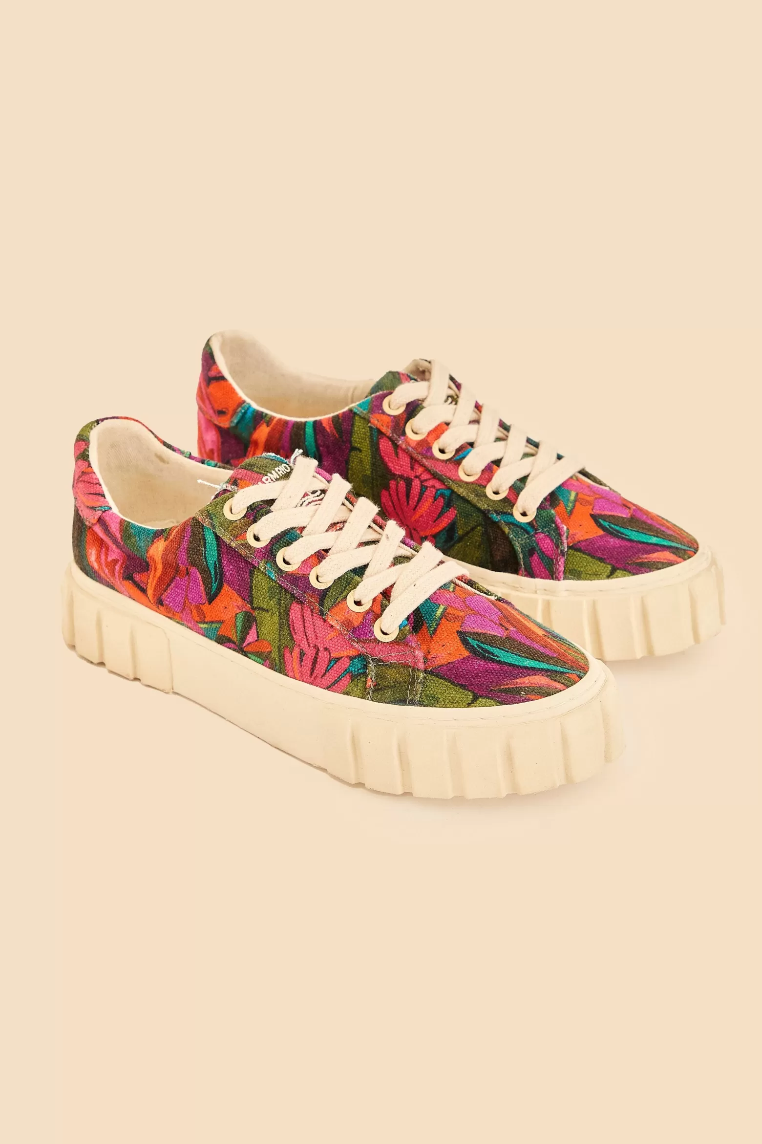 Store FARM Rio  BANANA LEAVES FLATFORM SNEAKER