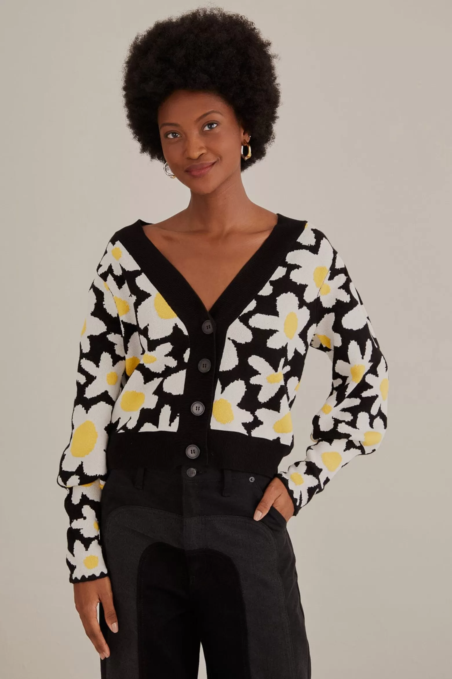 Flash Sale FARM Rio  BLACK FLOWERS KNIT CARDIGAN