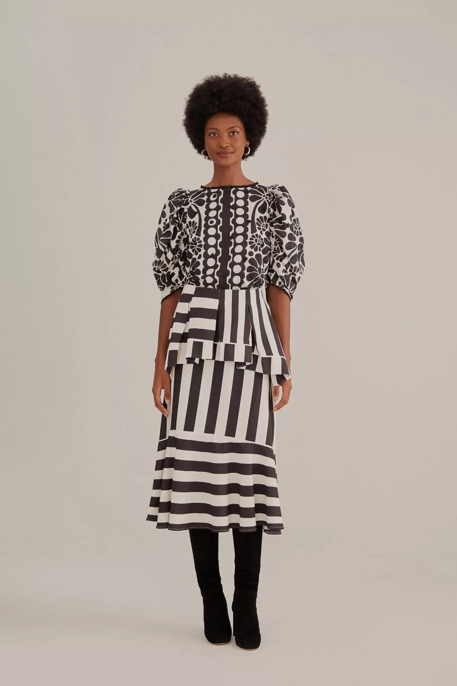 Store FARM Rio  BLACK MIXED STRIPES MIDI SKIRT