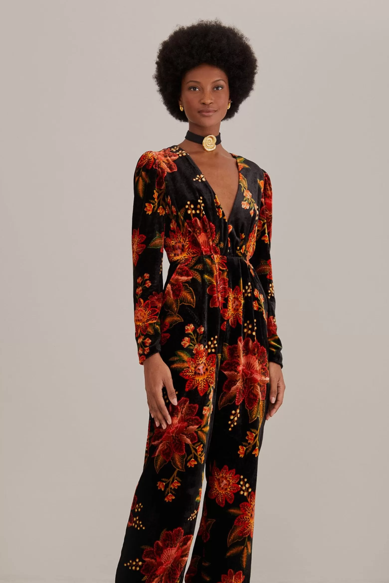 Flash Sale FARM Rio  BLACK WINTER BLOOM V NECK JUMPSUIT