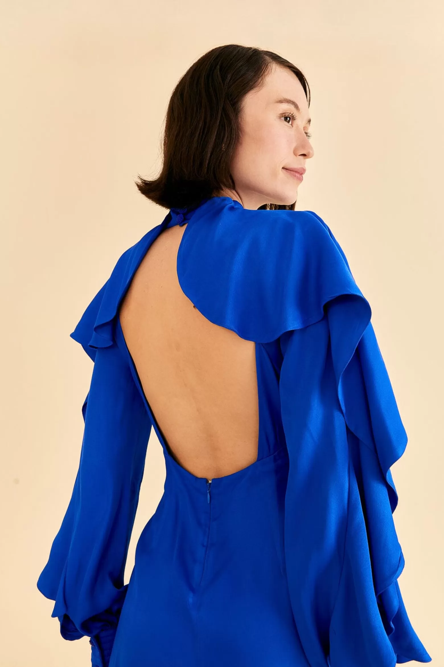 Hot FARM Rio  BRIGHT BLUE BACKLESS RUFFLE SLEEVE MINI DRESS