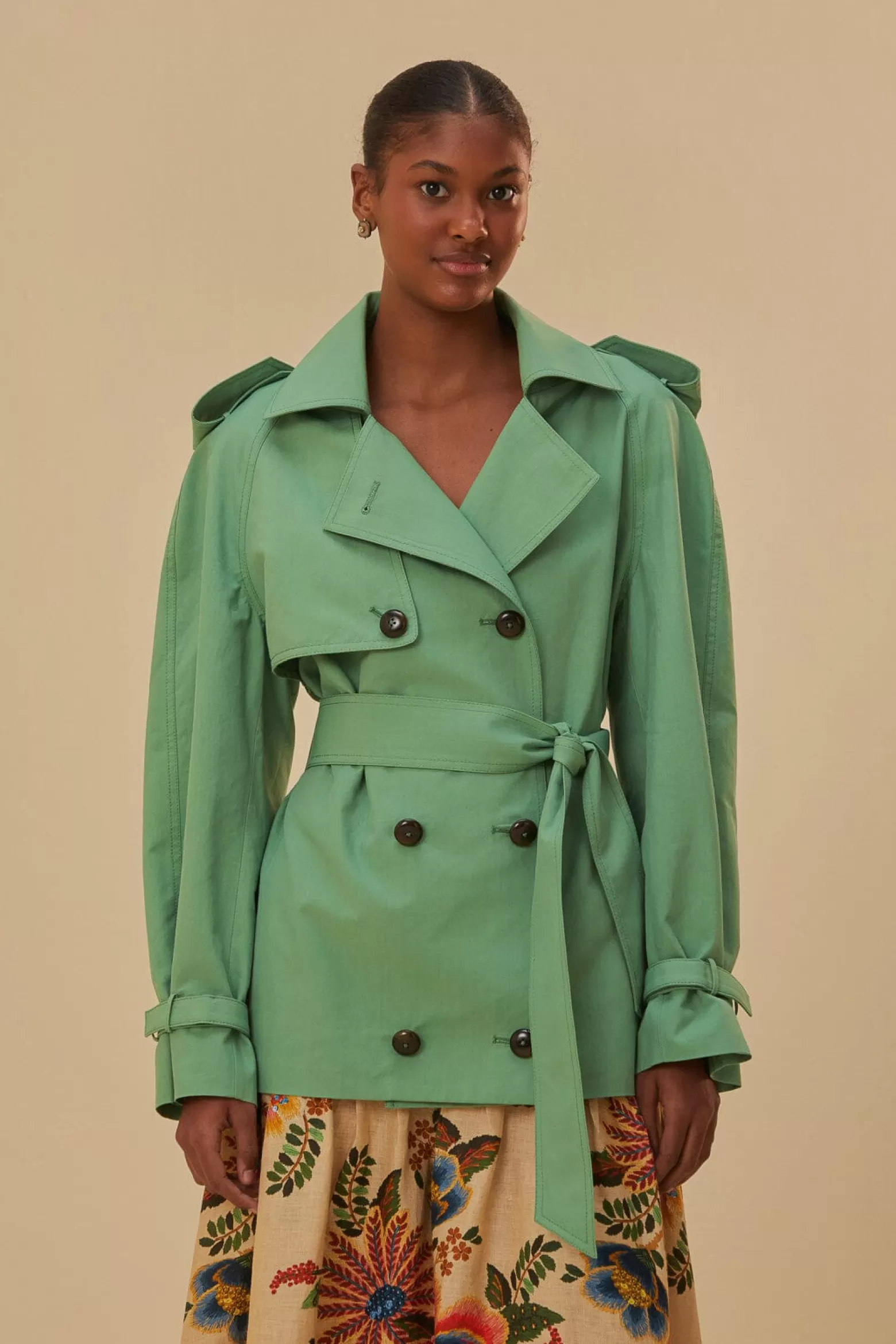 Fashion FARM Rio  GREEN SHORT TRENCH COAT