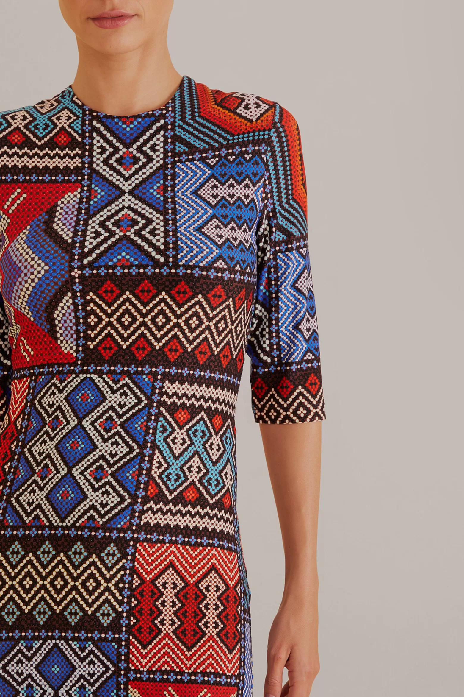 New FARM Rio  MULTICOLOR RAUTI SHORT SLEEVE MIDI DRESS