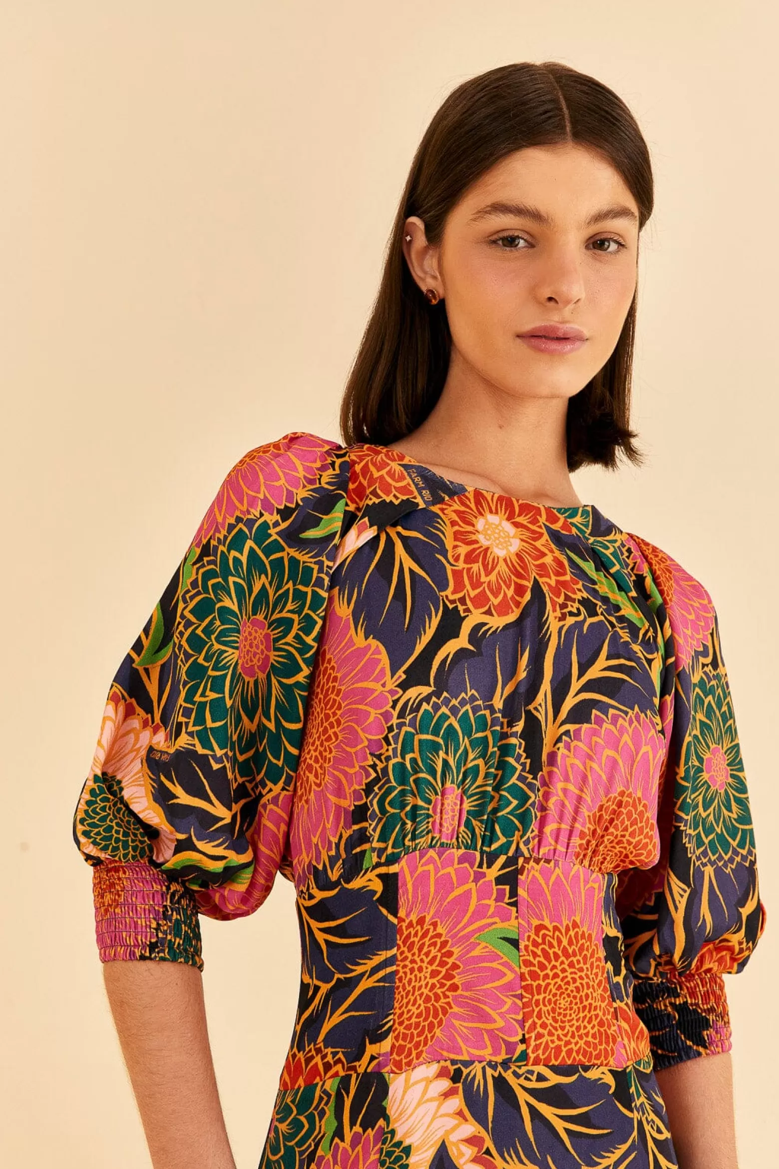 New FARM Rio  MULTICOLOR VINTAGE GARDEN PUFF SLEEVE MAXI DRESS