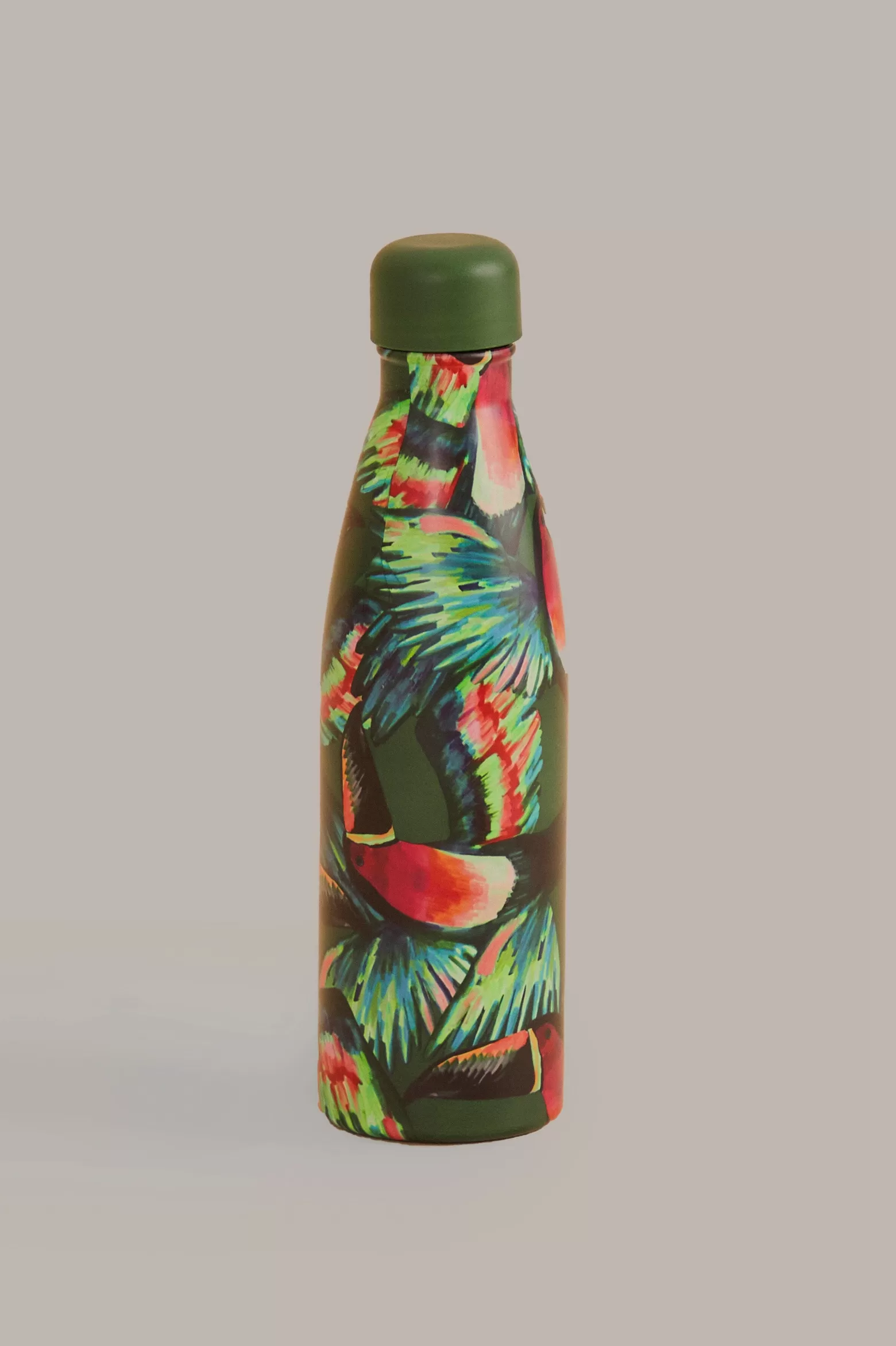 Best FARM Rio  PAINTED TOUCANS STAY FRESH BOTTLE