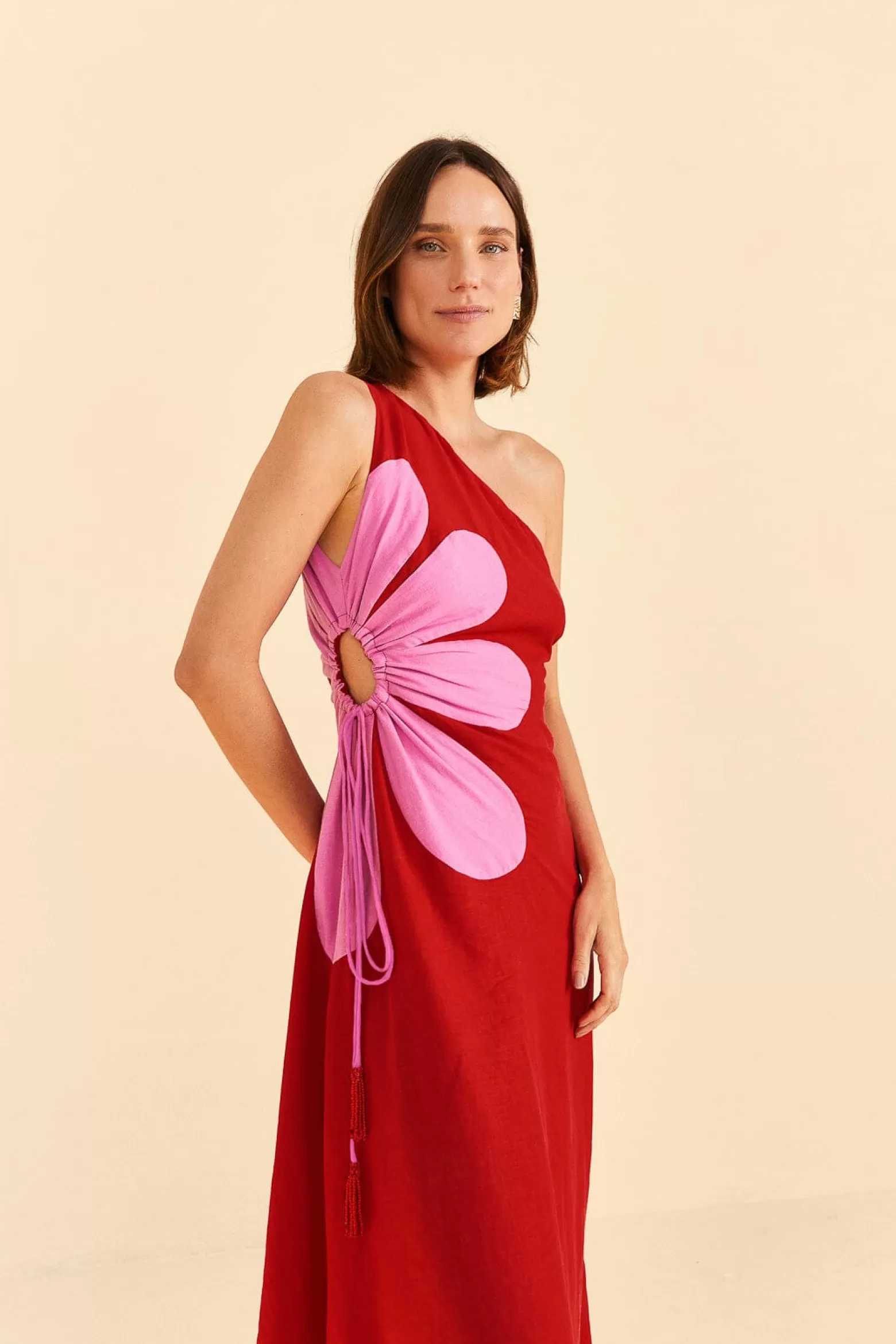 Flash Sale FARM Rio  RED CUT-OUT FLOWER DRESS