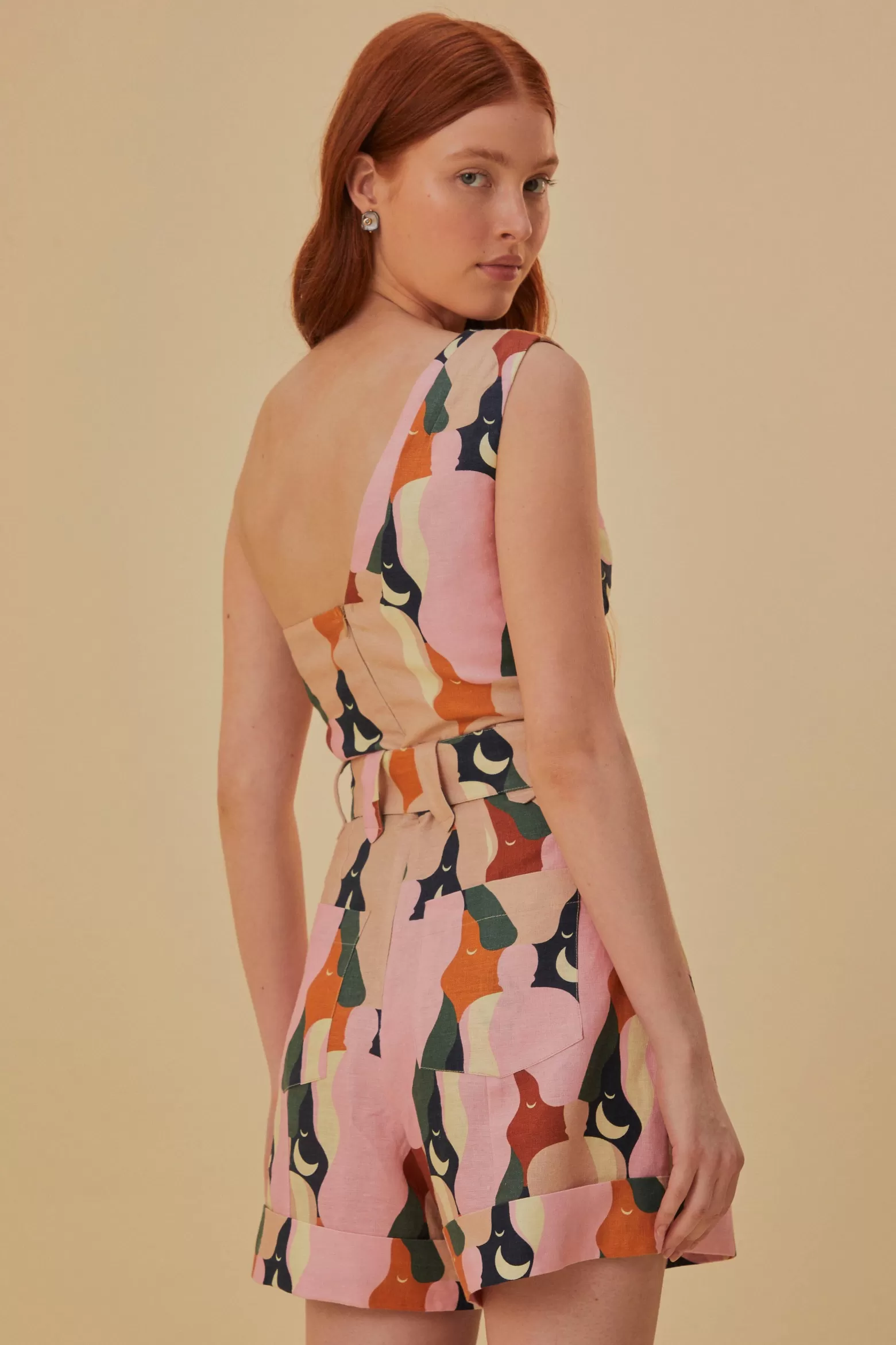 Store FARM Rio  THE KISS MULTICOLOR ONE SHOULDER ROMPER