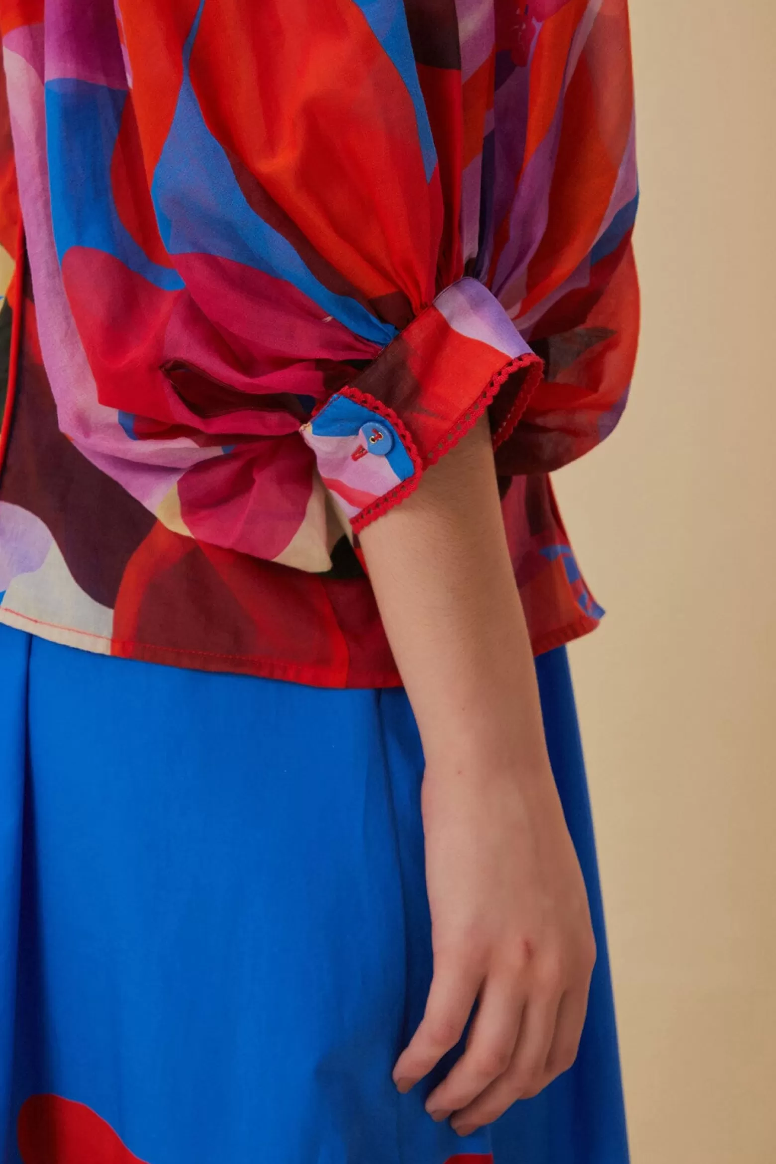 Best Sale FARM Rio  WATERCOLOR FLORAL BLUE LONG SLEEVE BLOUSE
