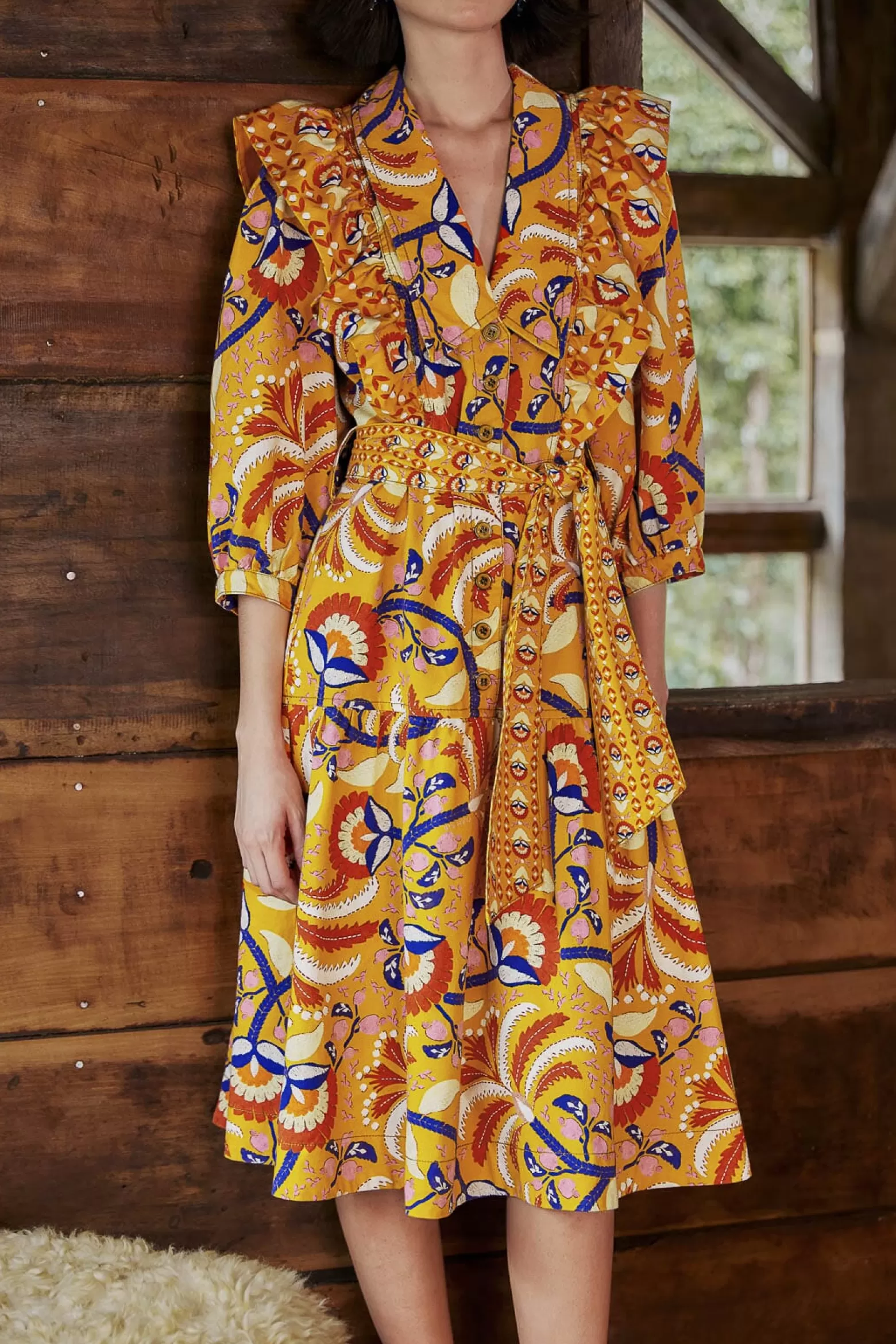 Flash Sale FARM Rio  YELLOW PALMS PARTY MIDI DRESS